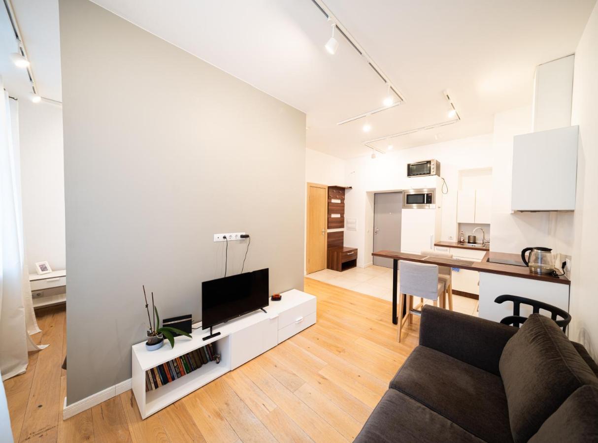 Trendy Top-Floor Stay In Heart Of Riga, Near Bars & Culture Exteriör bild